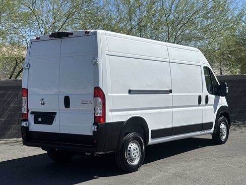 Used 2025 RAM ProMaster 3500 w/ Convenience Group FWD image 8