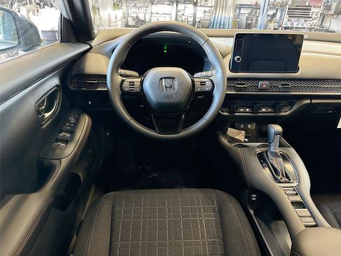 New 2026 Honda HR-V Sport image 2