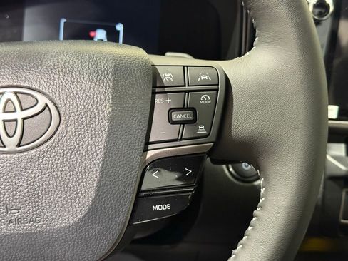 New 2026 Toyota Camry SE image 25