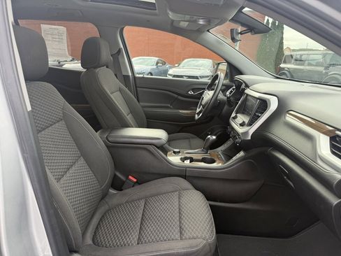 Used 2019 GMC Acadia SLE image 33