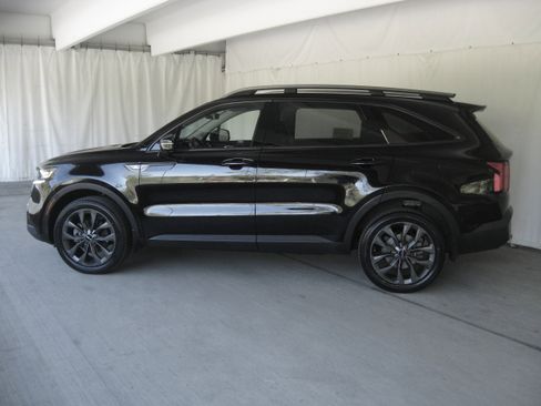 Certified 2022 Kia Sorento SX Prestige image 25