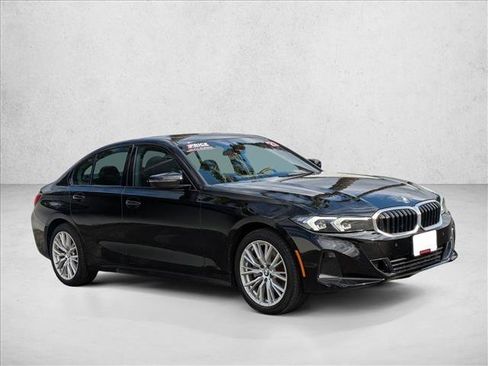 Used 2023 BMW 330i Sedan w/ Convenience Package image 3