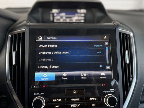 Used 2021 Subaru Forester Limited image 31