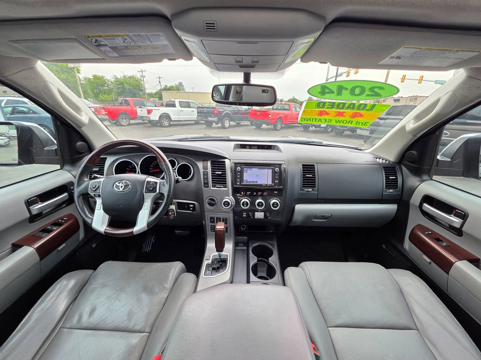 Used 2014 Toyota Sequoia Platinum AWD/4WD image 2