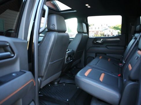 Used 2022 GMC Sierra 1500 AT4 w/ AT4 Premium Package AWD/4WD image 20