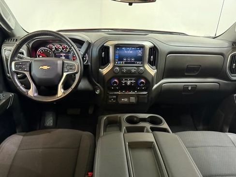 Used 2021 Chevrolet Silverado 1500 LT AWD/4WD image 35