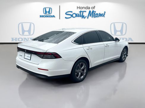 Used 2024 Honda Accord EX image 7