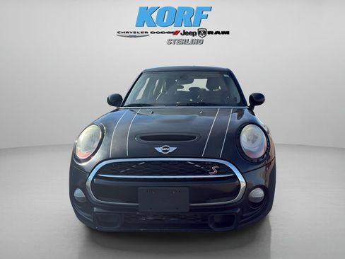 Used 2015 MINI Cooper S image 2