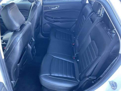 Used 2020 Ford Edge SEL image 20