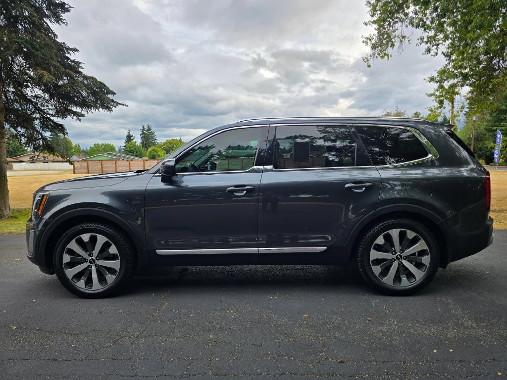 Used 2020 Kia Telluride EX w/ EX Premium Package AWD/4WD image 3