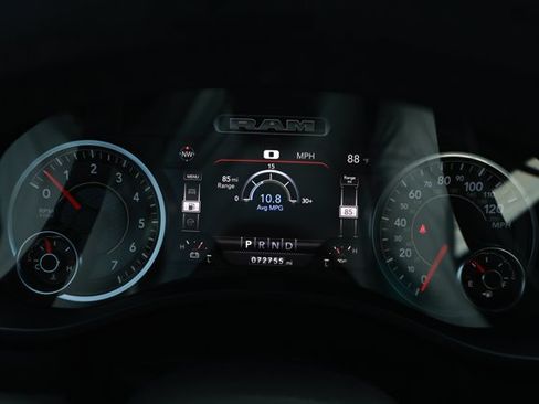 Used 2020 RAM 1500 Big Horn RWD image 13