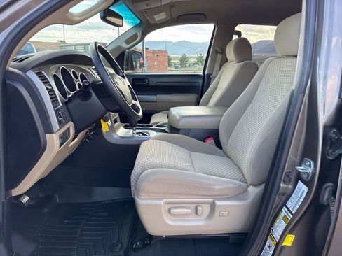 Used 2012 Toyota Tundra Grade 5.7L V8 image 13