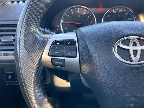 Used 2011 Toyota Corolla S image 23