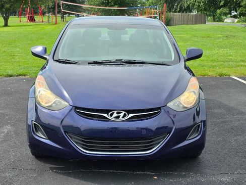 Used 2011 Hyundai Elantra GLS FWD image 3