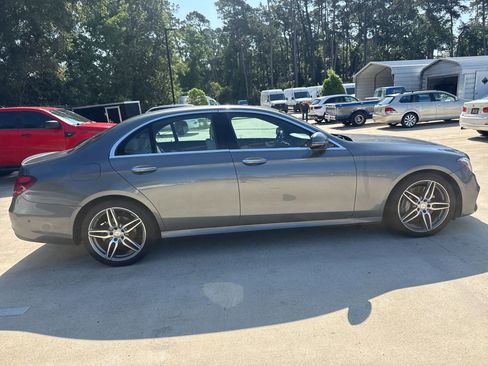 Certified 2017 Mercedes-Benz E 300 image 3