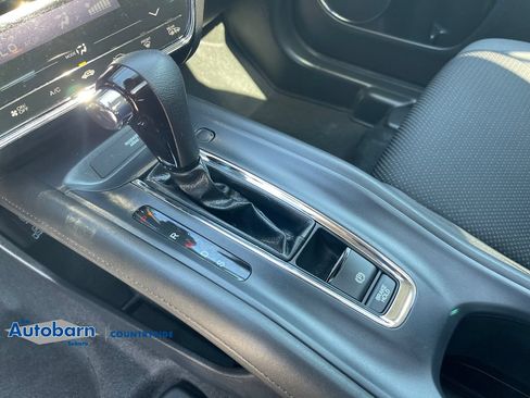 Used 2022 Honda HR-V EX image 19