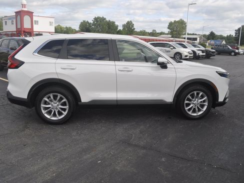 Used 2024 Honda CR-V EX image 8
