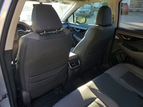 Used 2025 Subaru Outback Onyx Edition XT image 18