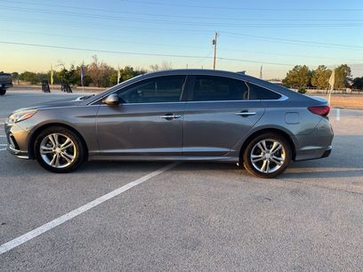 Used 2019 Hyundai Sonata SEL w/ Tech Package 02