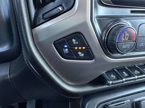 Used 2018 GMC Sierra 1500 Denali AWD/4WD image 22