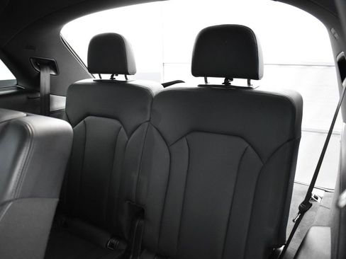 Used 2022 Audi Q7 2.0T Premium Plus image 30