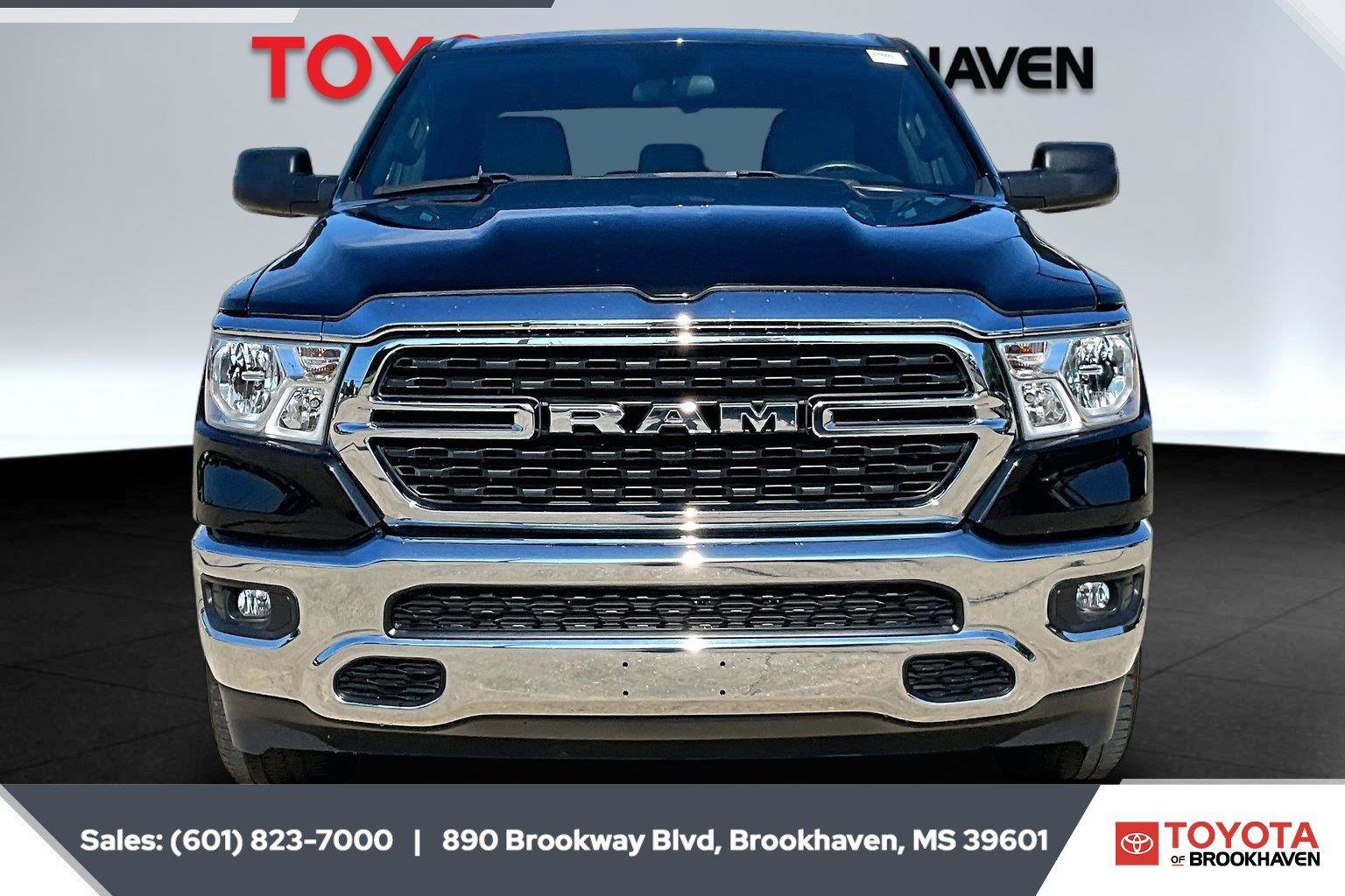 Used 2022 RAM 1500 Big Horn AWD/4WD image 3