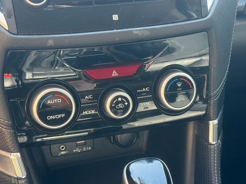 Used 2021 Subaru Forester Touring w/ Popular Package #2 image 8