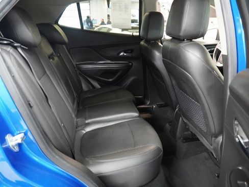 Used 2018 Buick Encore Preferred image 27