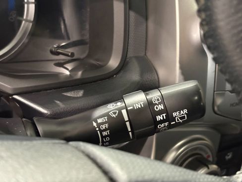 Used 2017 Toyota 4Runner Limited w/ Four Season Floor Mat Package AWD/4WD image 16