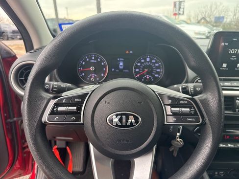 Used 2019 Kia Forte LXS image 48