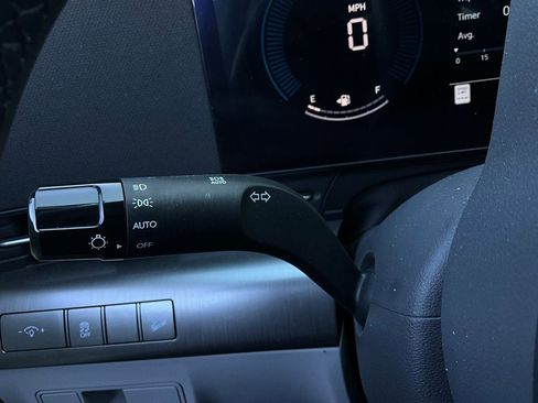 Used 2025 Hyundai Kona SEL image 37