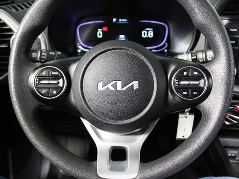 Used 2024 Kia Soul LX w/ Option Group 015 image 7