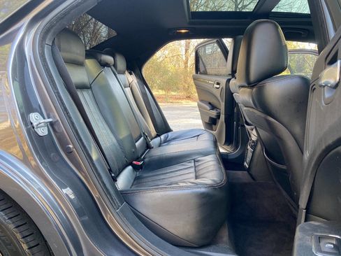 Used 2016 Chrysler 300 S w/ 300S Premium Group image 60