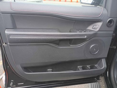 Used 2022 Ford Expedition Max Limited AWD/4WD image 21