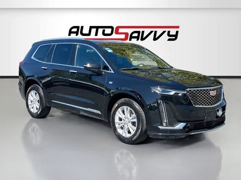 Used 2025 Cadillac XT6 Luxury AWD/4WD image 1
