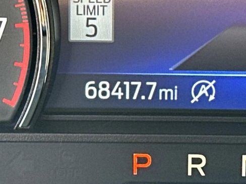 Used 2020 Ford Explorer Limited image 28