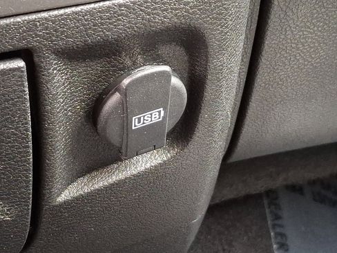 Used 2024 RAM 1500 Classic SLT image 24