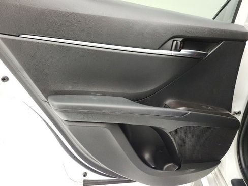 Used 2022 Toyota Camry TRD image 12