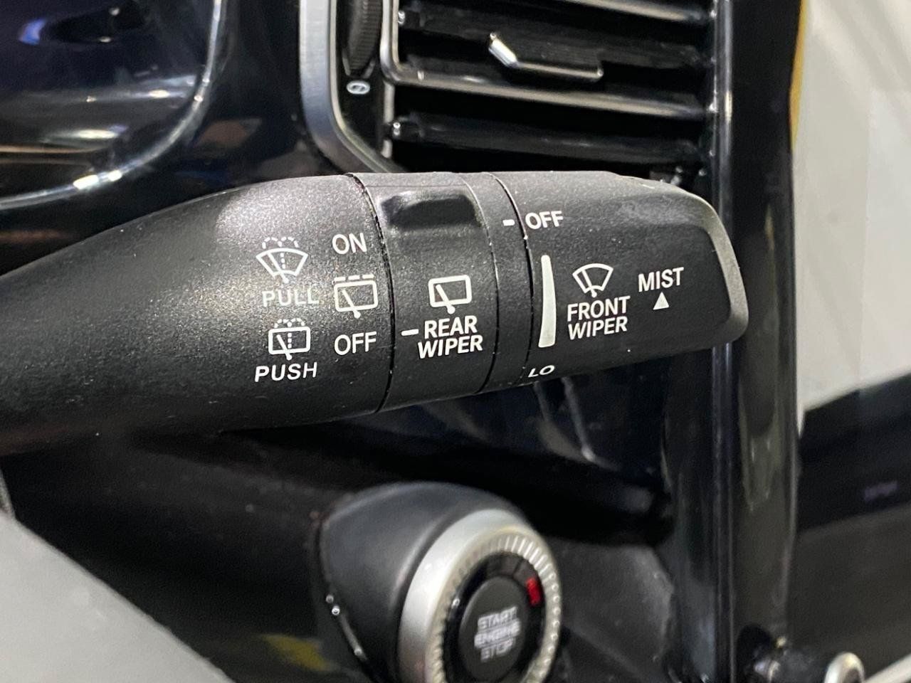 Used 2022 Jeep Wagoneer Series I w/ Premium Group I AWD/4WD image 26