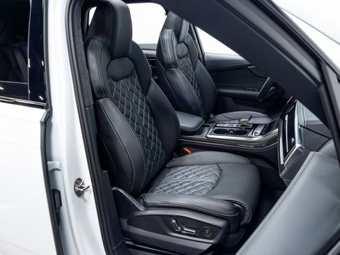 Used 2023 Audi SQ7 Prestige image 23