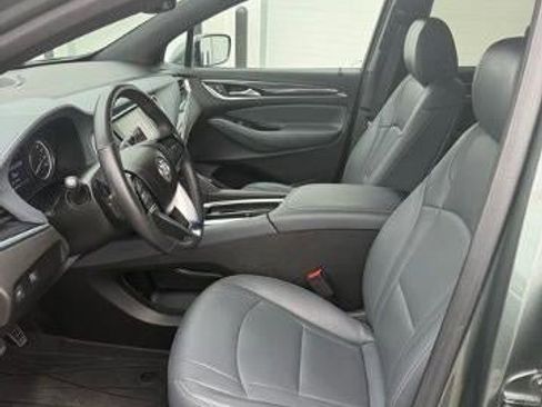 Used 2023 Buick Enclave Essence w/ LPO, Black Accent Package image 11