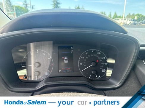 Used 2023 Toyota Corolla LE FWD image 18