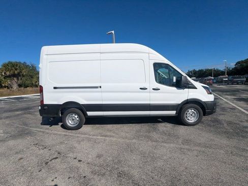 New 2026 Ford Transit 250 148 High Roof image 4