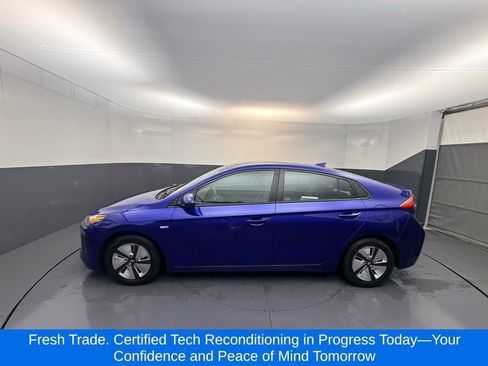 Used 2020 Hyundai Ioniq Blue image 2