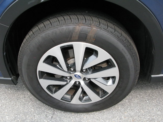 Used 2022 Subaru Outback Premium AWD/4WD image 11