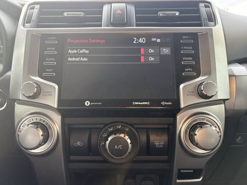 Used 2020 Toyota 4Runner SR5 Premium image 11