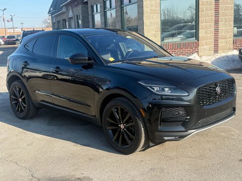 Used 2021 Jaguar E-PACE SE image 3