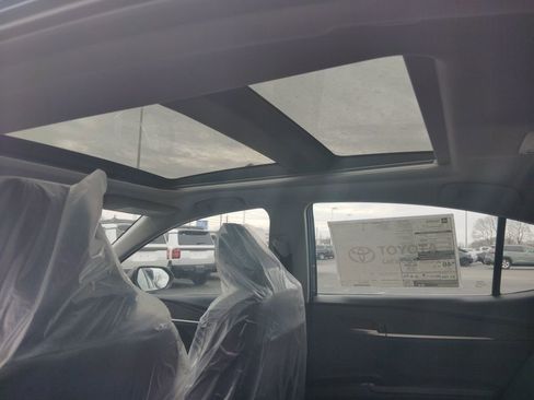 New 2026 Toyota Camry XLE image 9