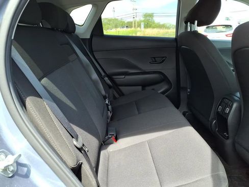 Used 2024 Hyundai Kona SEL FWD image 11