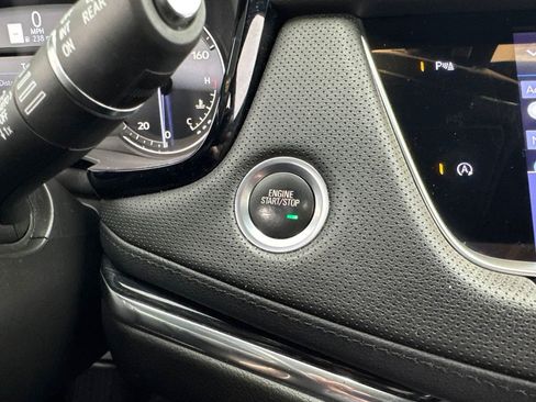 Used 2021 Cadillac XT5 Premium Luxury FWD image 24